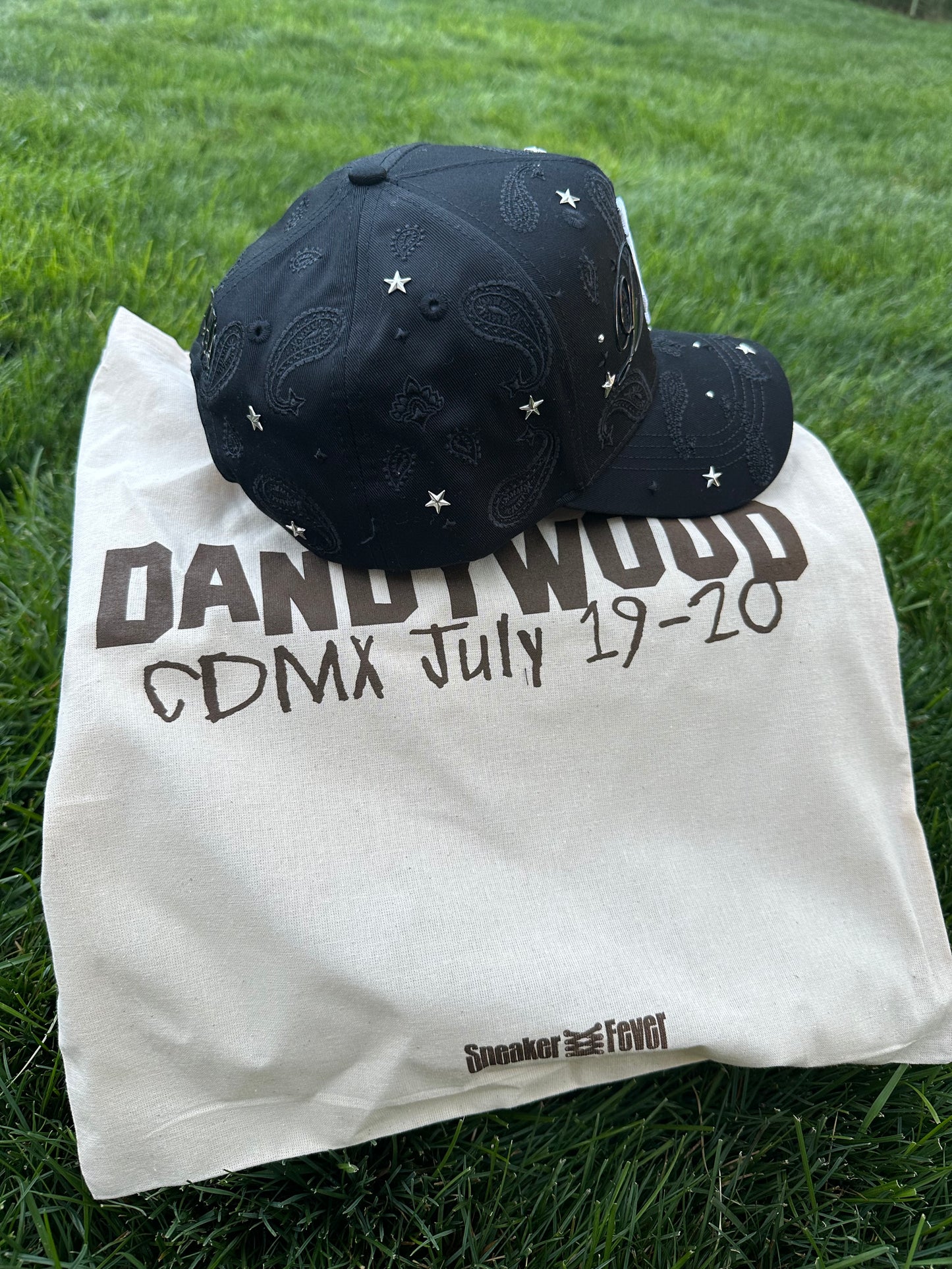 Dandy hats- Sunset Blvd CDMX Sneaker fever Exclusive