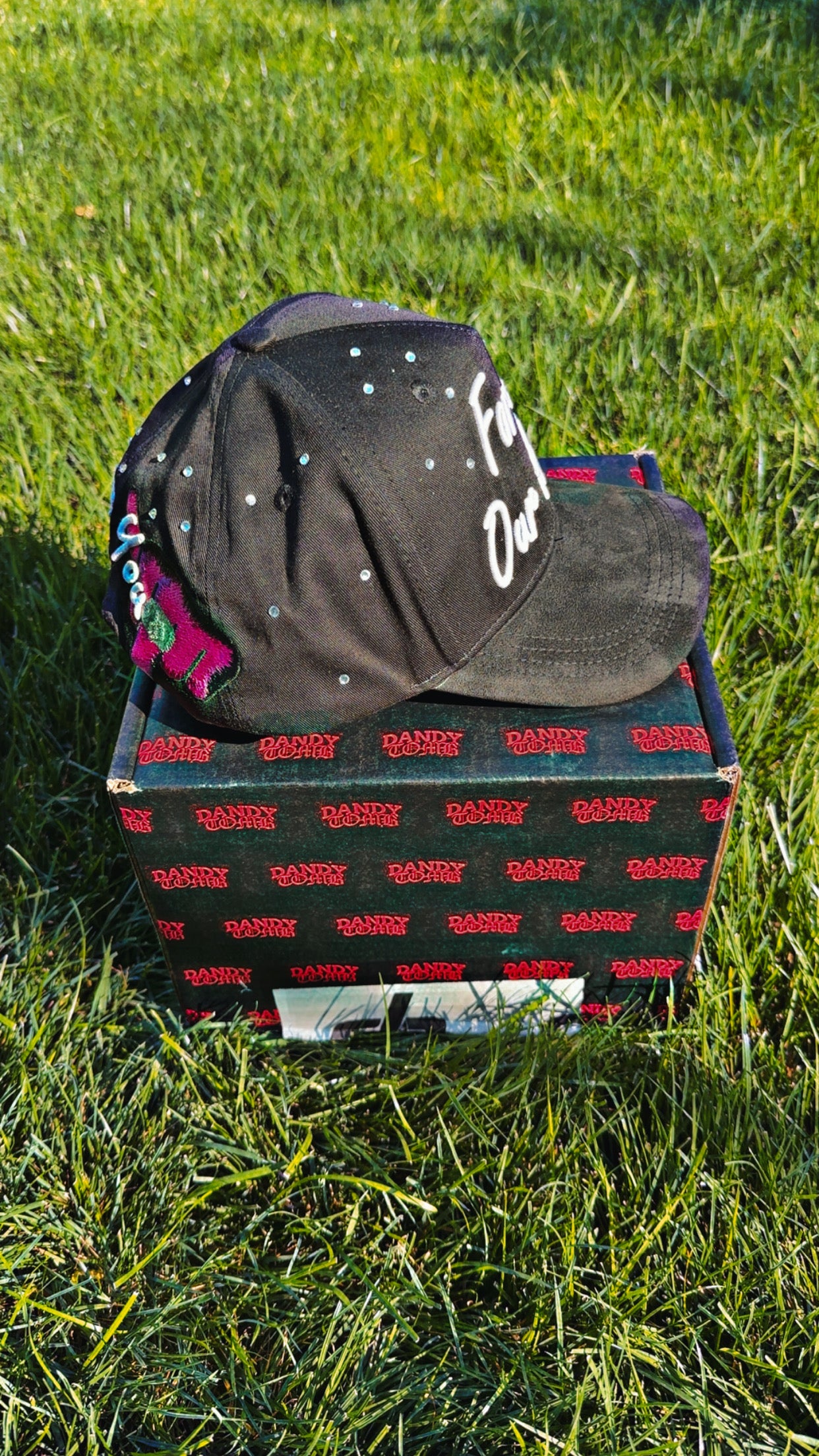 Dandy hats X Tombochio- We Love Our Haters