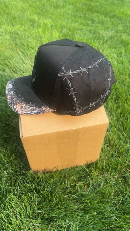 GQ hatz- LA “WIRE-CAMO”